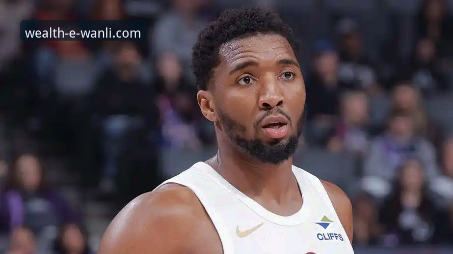 米切尔42分 vs 班凯罗36分：球星对轰背后的胜负手是什么？